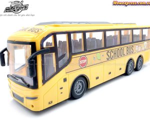 xe-bus-hoc-sinh-dieu-khien-BJL108d