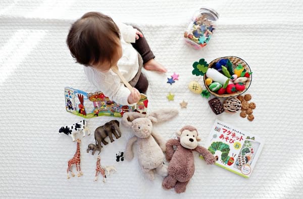 Nên chọn đồ chơi nào cho bé dưới 1 tuổi
